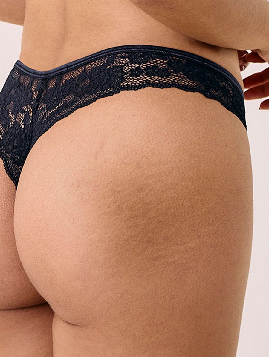 Calcinha Biquini Em Renda Azul Diamond — foto 4