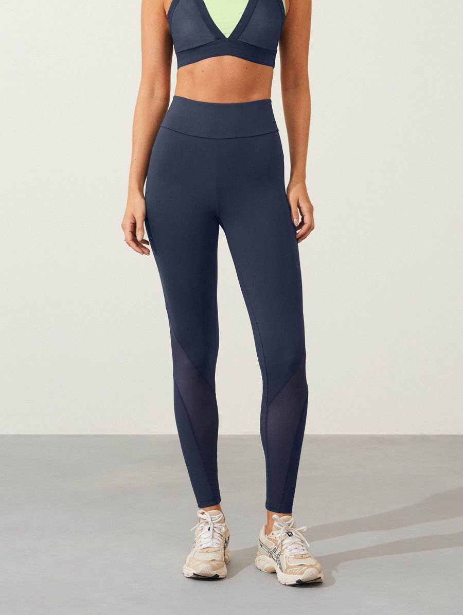 Calça Legging Com Bolsos E Recorte Em Tule Azul Marinho Dark — foto 3