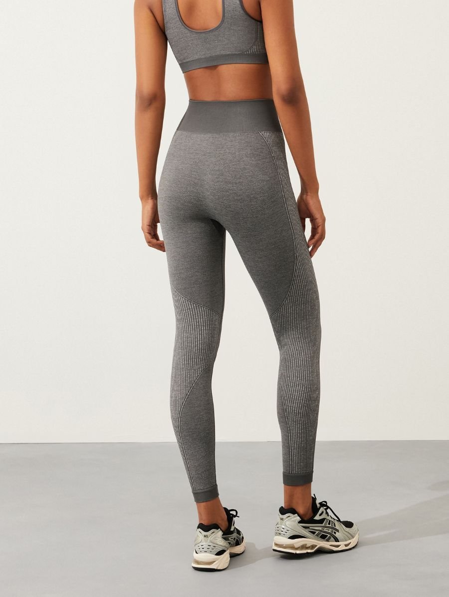 Calça Legging Texturizada Sem Costura Cinza Mescla Medio — foto 5
