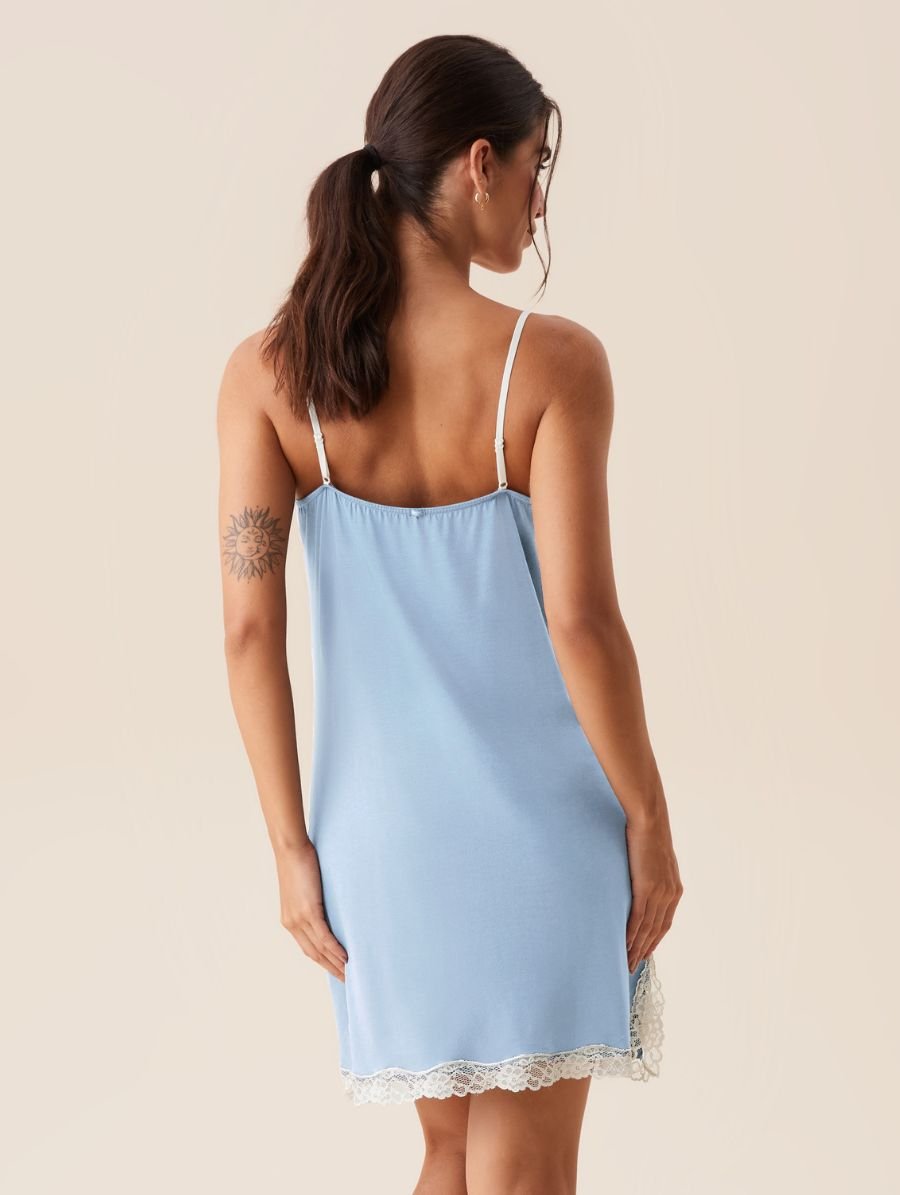 Camisola Alças Finas Em Viscose E Renda Moon Azul Tule — foto 2